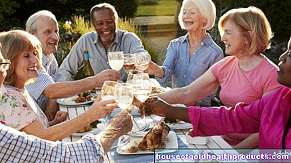 alkohol - Alkohol: proč starší lidé snášejí méně
