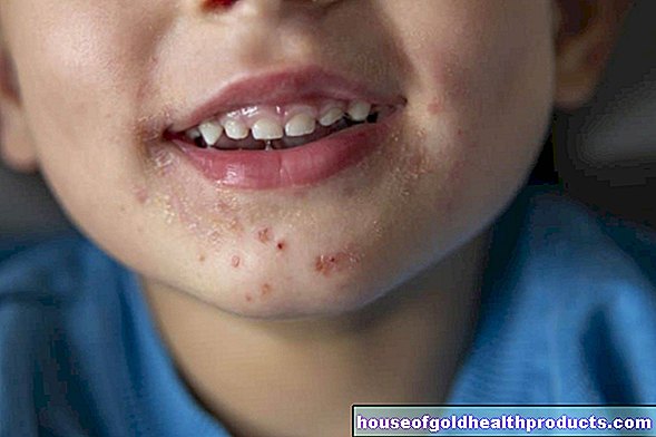 الإسعافات الأولية - إنعاش الفم عند الأطفال