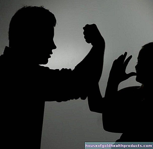 Домашното насилие ескалира по -бързо при карантина