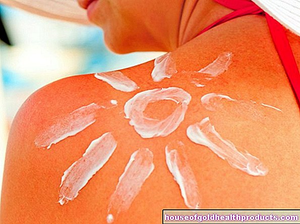 What helps against sunburn?