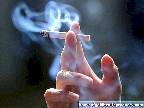 kajenje - Kajenje pri mladih ni bolj priljubljeno kot kdaj koli prej
