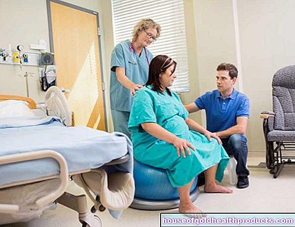 parto in gravidanza - Posizioni e aiuti alla nascita